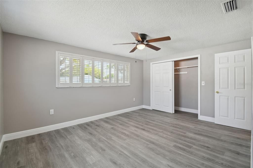 For Sale: $384,000 (4 beds, 2 baths, 2099 Square Feet)