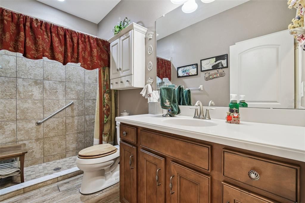 待售: $649,999 (4 贝兹, 3 浴室, 2893 平方英尺)