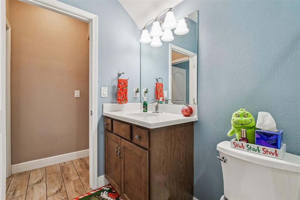 待售: $649,999 (4 贝兹, 3 浴室, 2893 平方英尺)