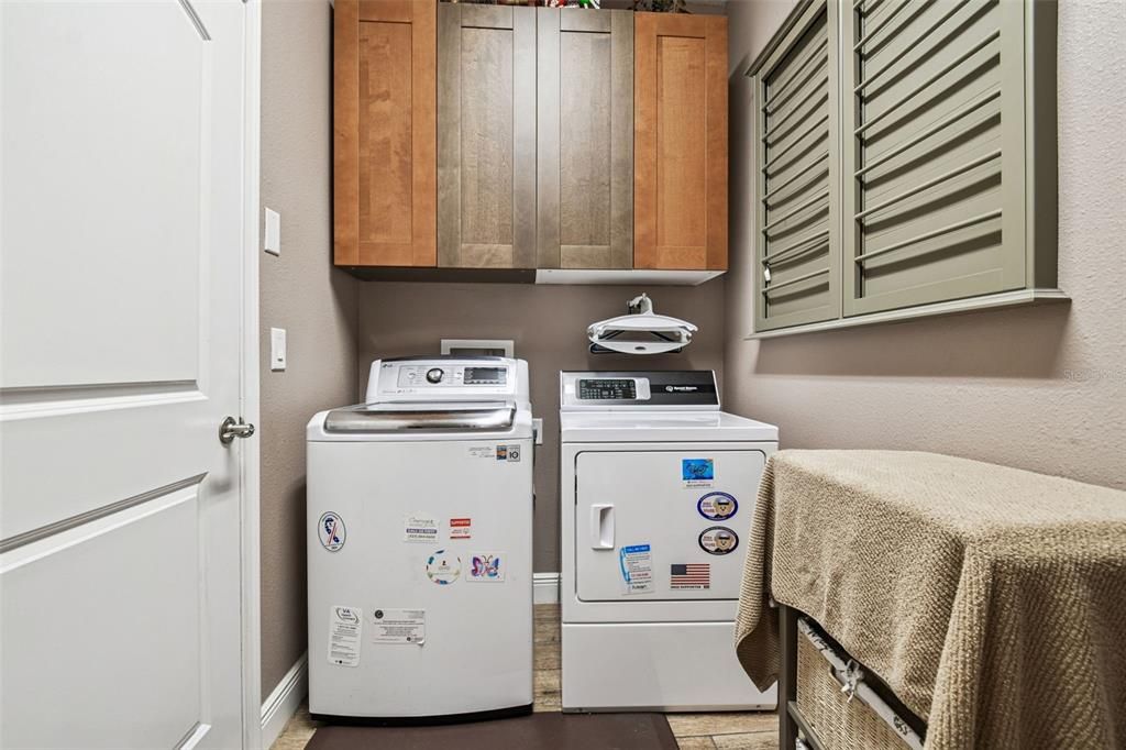 待售: $649,999 (4 贝兹, 3 浴室, 2893 平方英尺)