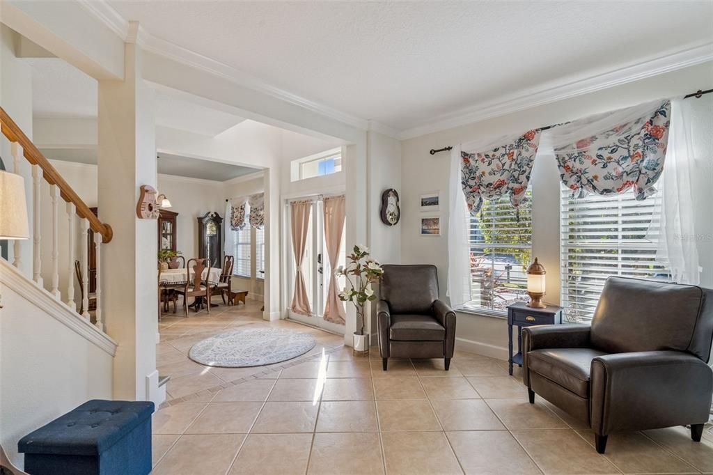 For Sale: $799,000 (5 beds, 3 baths, 3385 Square Feet)