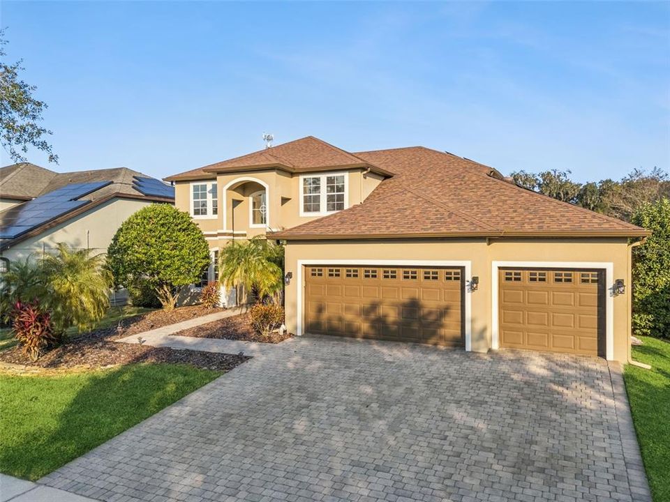 For Sale: $799,000 (5 beds, 3 baths, 3385 Square Feet)