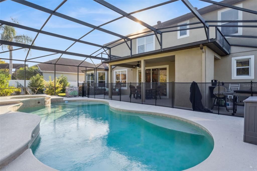 For Sale: $799,000 (5 beds, 3 baths, 3385 Square Feet)