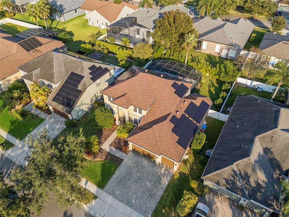 For Sale: $799,000 (5 beds, 3 baths, 3385 Square Feet)