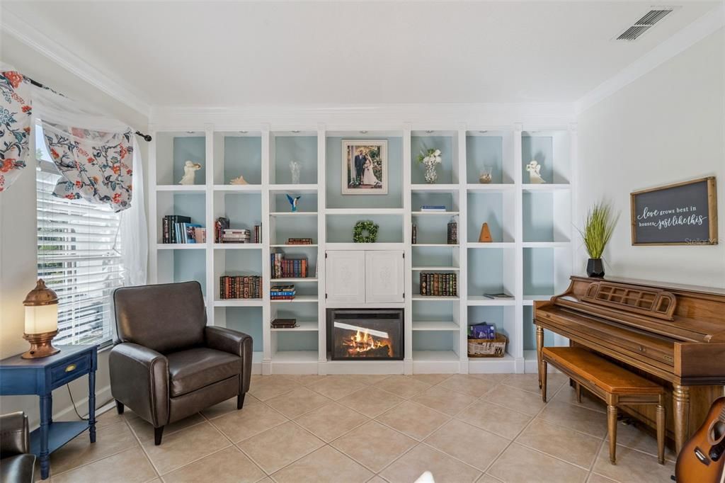 For Sale: $799,000 (5 beds, 3 baths, 3385 Square Feet)