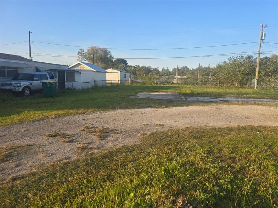 待售: $145,000 (0.18 acres)