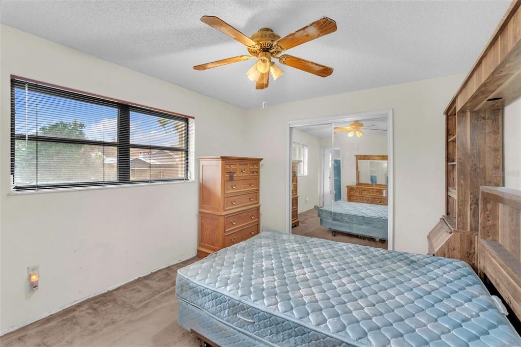 Active With Contract: $425,000 (3 beds, 2 baths, 1248 Square Feet)