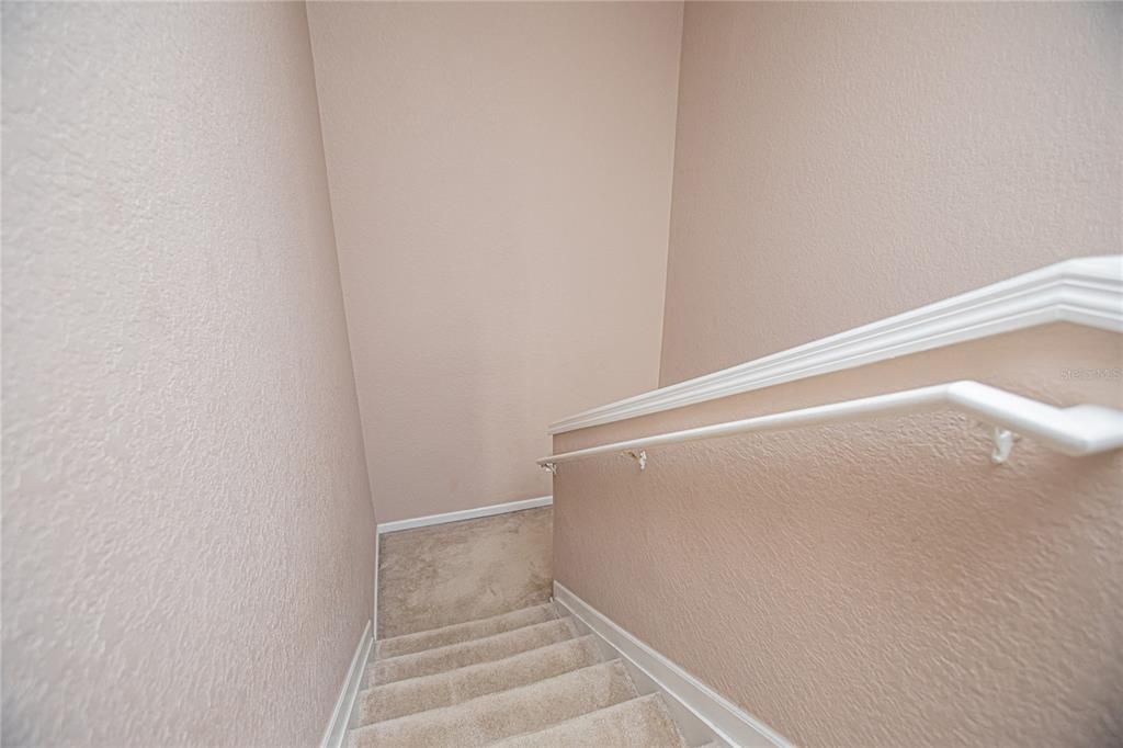 Active With Contract: $349,900 (3 beds, 3 baths, 2074 Square Feet)