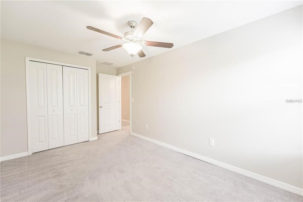 待售: $299,995 (3 贝兹, 2 浴室, 1993 平方英尺)