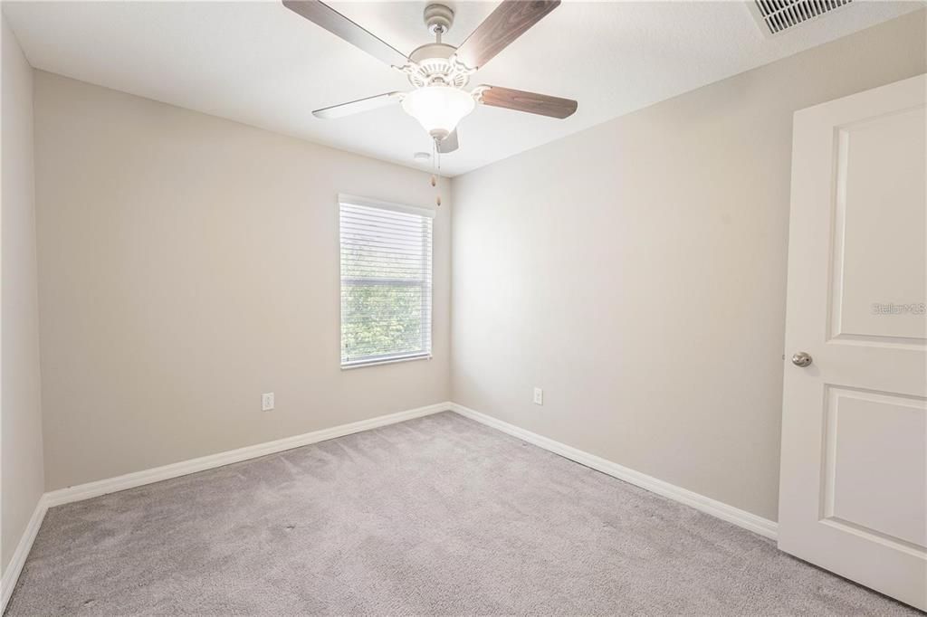 待售: $299,995 (3 贝兹, 2 浴室, 1993 平方英尺)