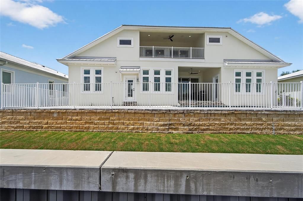 合同活跃: $1,500,000 (4 贝兹, 3 浴室, 3361 平方英尺)