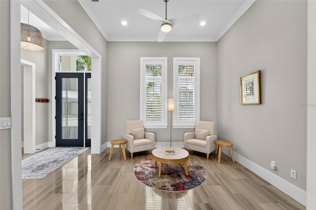 合同活跃: $1,500,000 (4 贝兹, 3 浴室, 3361 平方英尺)