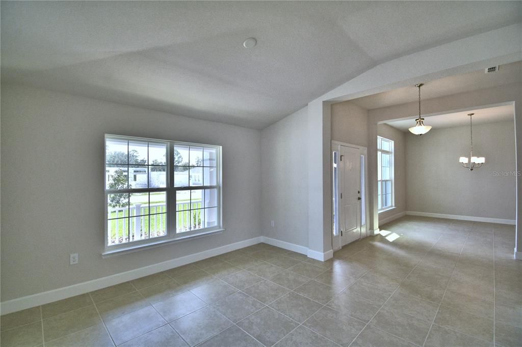 待售: $415,852 (4 贝兹, 3 浴室, 2508 平方英尺)