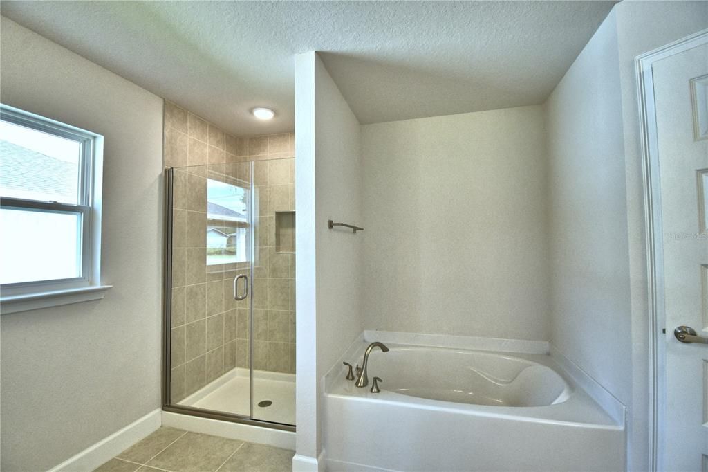 待售: $415,852 (4 贝兹, 3 浴室, 2508 平方英尺)