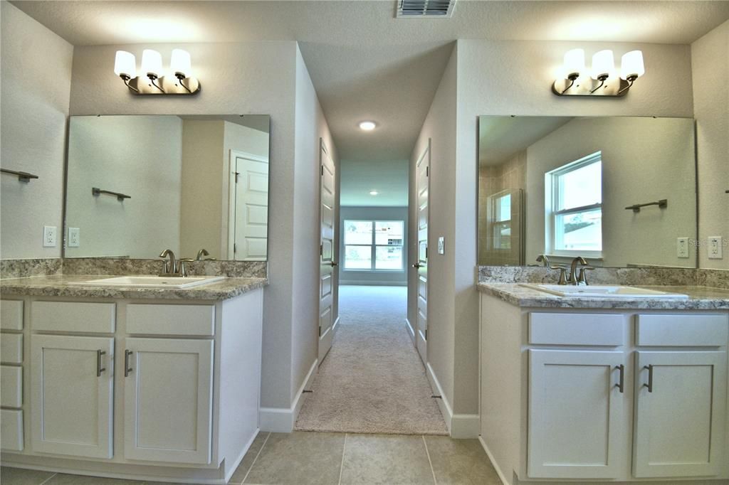 待售: $415,852 (4 贝兹, 3 浴室, 2508 平方英尺)