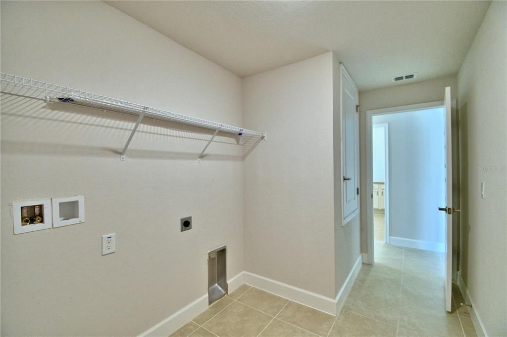 待售: $415,852 (4 贝兹, 3 浴室, 2508 平方英尺)