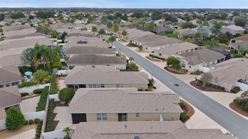 For Sale: $359,800 (2 beds, 2 baths, 1196 Square Feet)