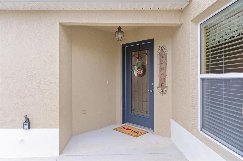 For Sale: $359,800 (2 beds, 2 baths, 1196 Square Feet)