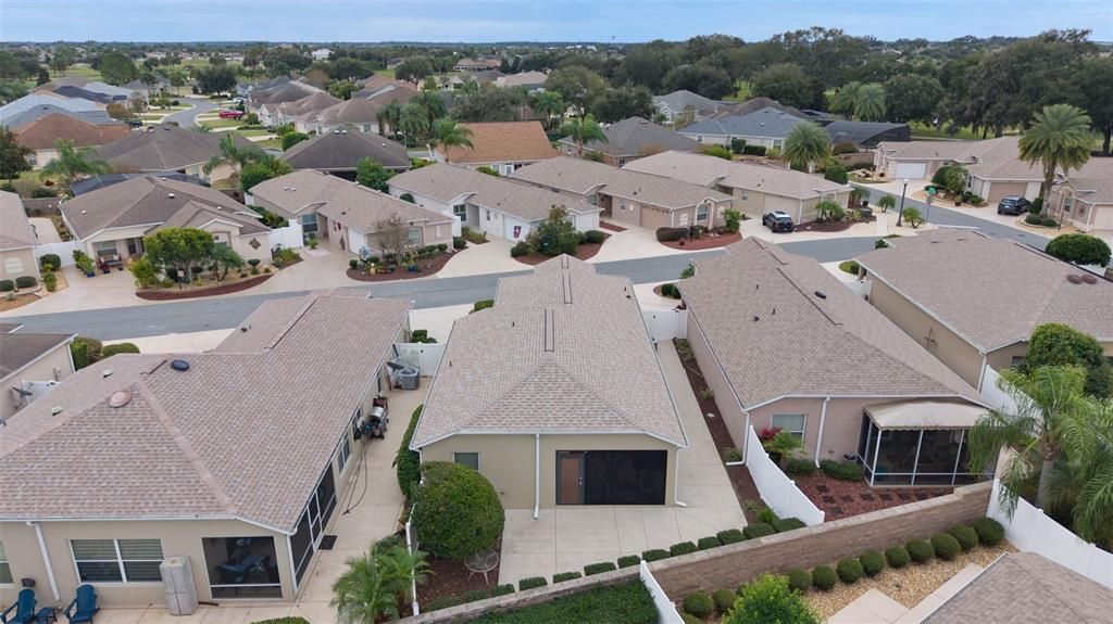 For Sale: $359,800 (2 beds, 2 baths, 1196 Square Feet)