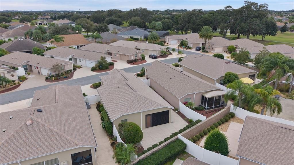 For Sale: $359,800 (2 beds, 2 baths, 1196 Square Feet)