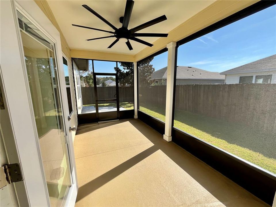 待售: $359,900 (4 贝兹, 2 浴室, 1610 平方英尺)