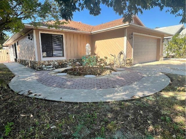 En Renta: $2,000 (3 camas, 2 baños, 1594 Pies cuadrados)