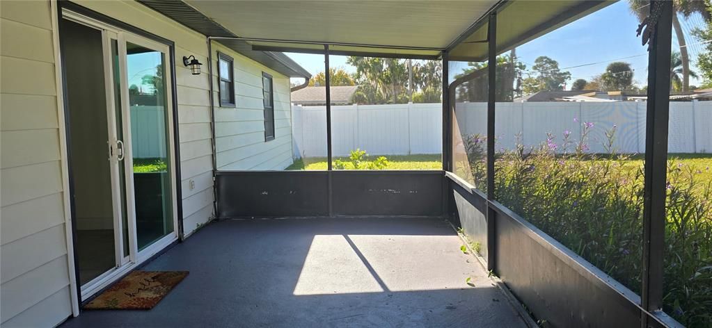 En Venta: $320,000 (3 camas, 2 baños, 1410 Pies cuadrados)