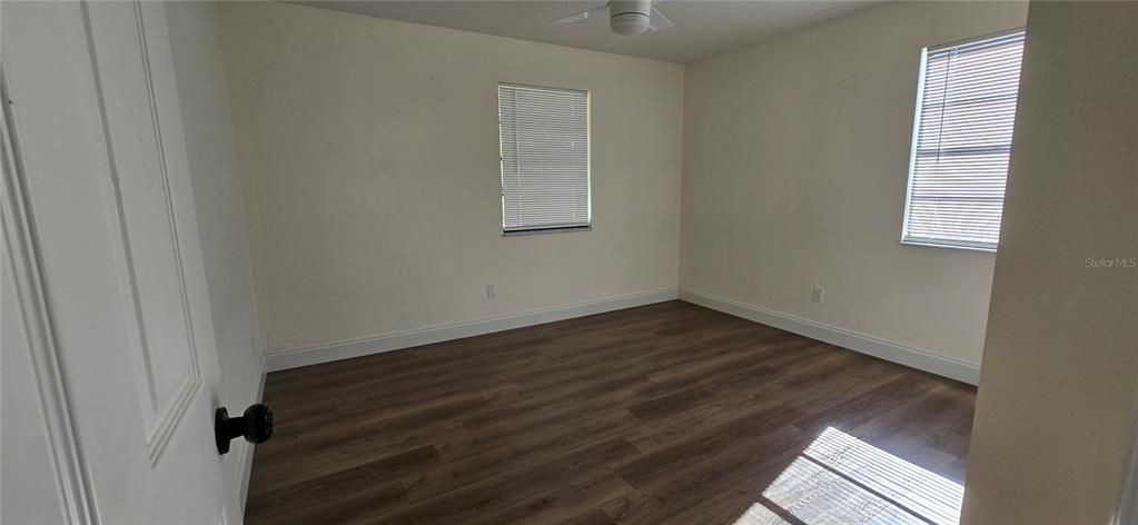 En Venta: $320,000 (3 camas, 2 baños, 1410 Pies cuadrados)