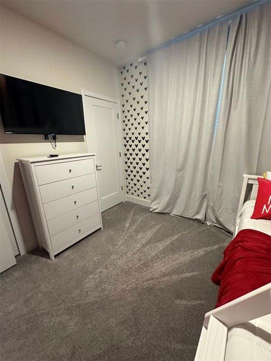 待售: $475,000 (4 贝兹, 3 浴室, 1845 平方英尺)