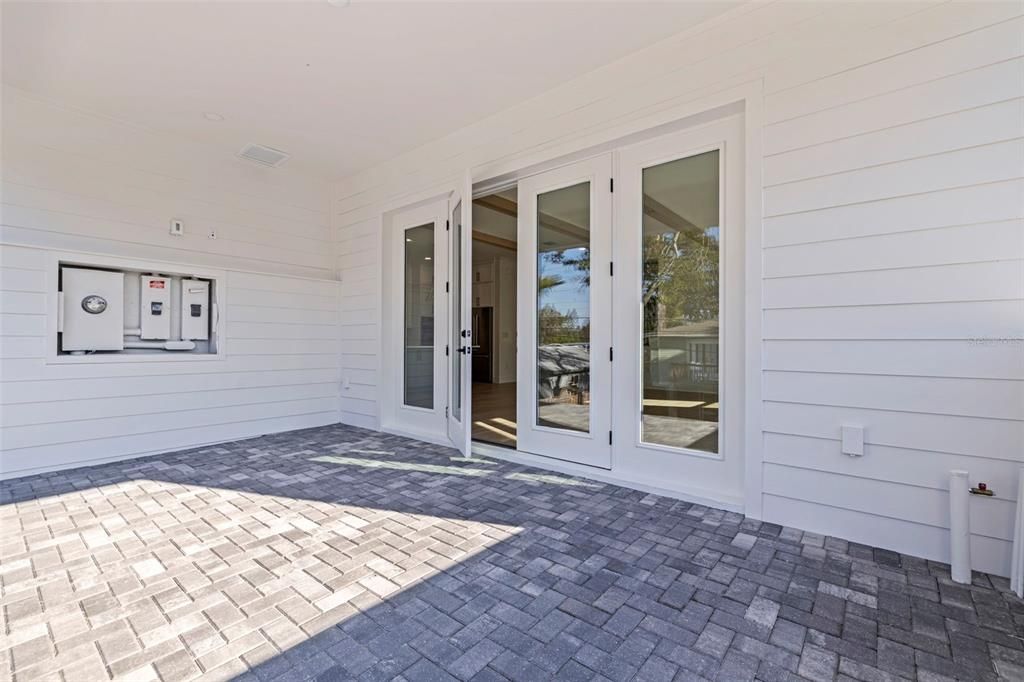 En Venta: $1,265,000 (4 camas, 3 baños, 2960 Pies cuadrados)