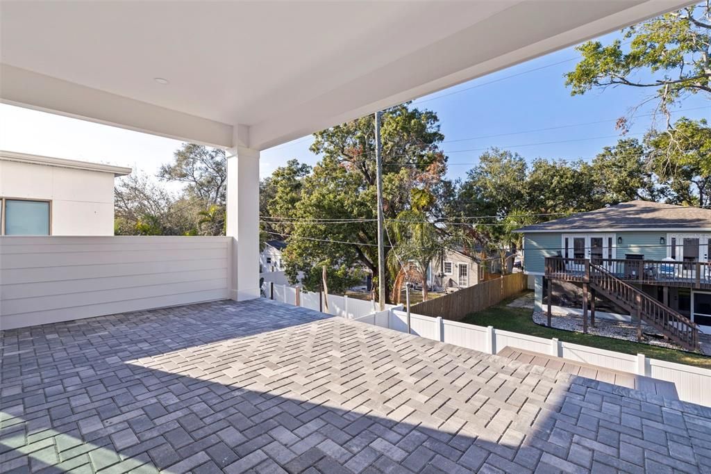 En Venta: $1,265,000 (4 camas, 3 baños, 2960 Pies cuadrados)