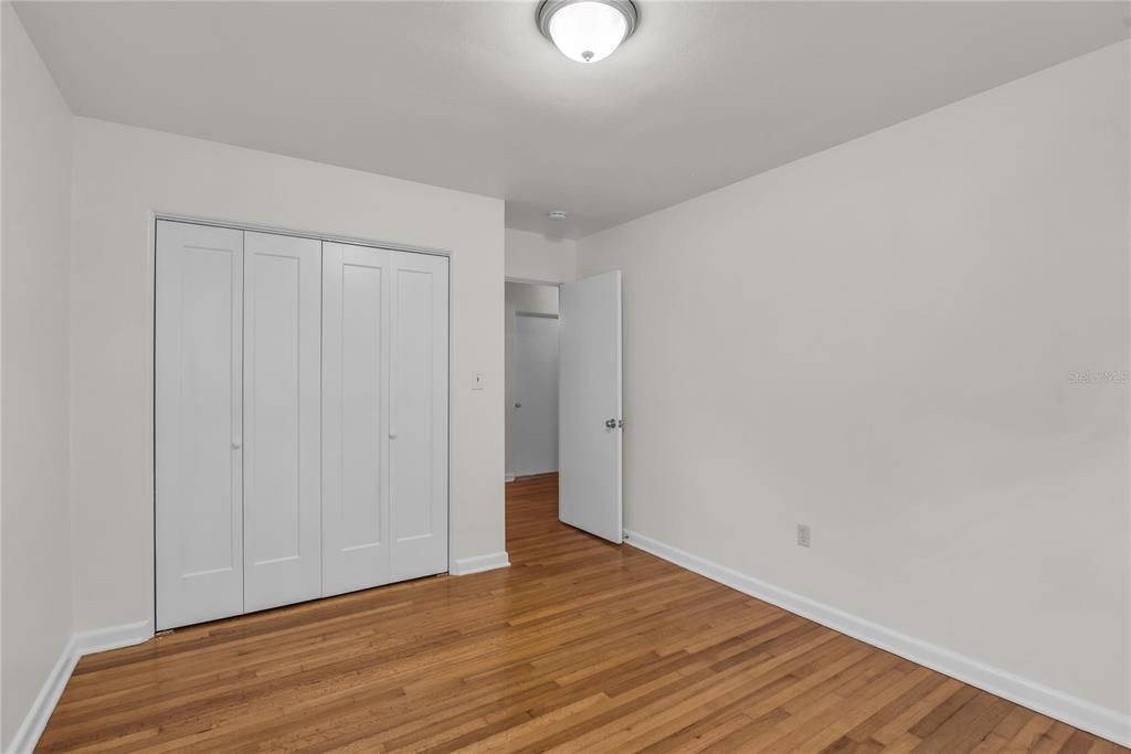 На продажу: $559,900 (3 спален, 2 ванн, 1811 Квадратных фут)