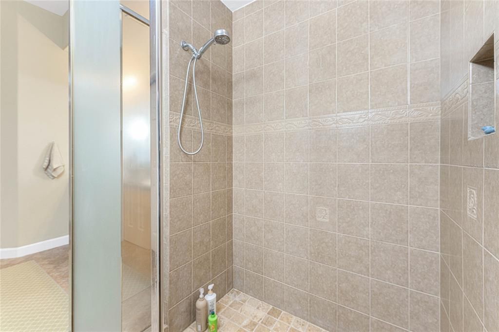 En Venta: $449,900 (3 camas, 2 baños, 1753 Pies cuadrados)