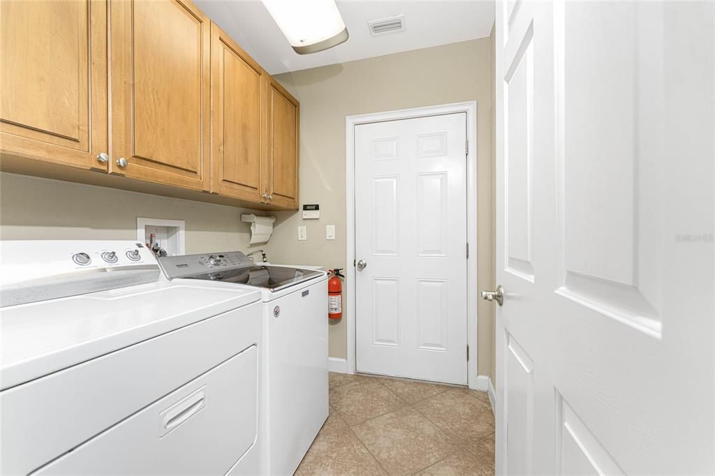 En Venta: $449,900 (3 camas, 2 baños, 1753 Pies cuadrados)