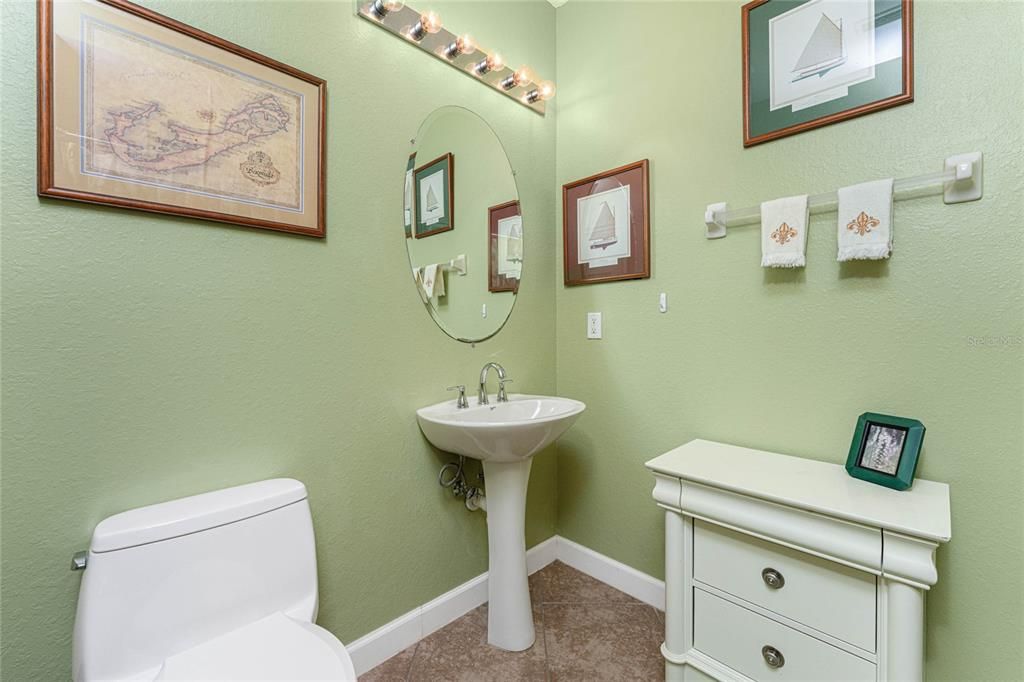 En Venta: $449,900 (3 camas, 2 baños, 1753 Pies cuadrados)