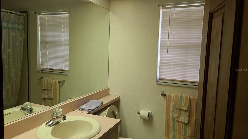 В аренду: $2,500 (3 спален, 2 ванн, 1501 Квадратных фут)