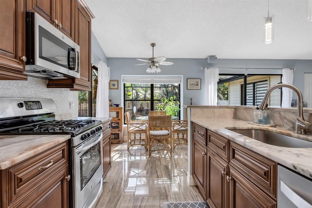 Active With Contract: $625,000 (3 beds, 2 baths, 1832 Square Feet)