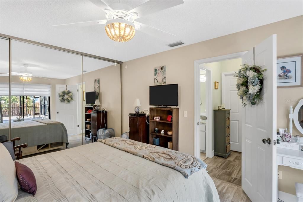 Active With Contract: $625,000 (3 beds, 2 baths, 1832 Square Feet)