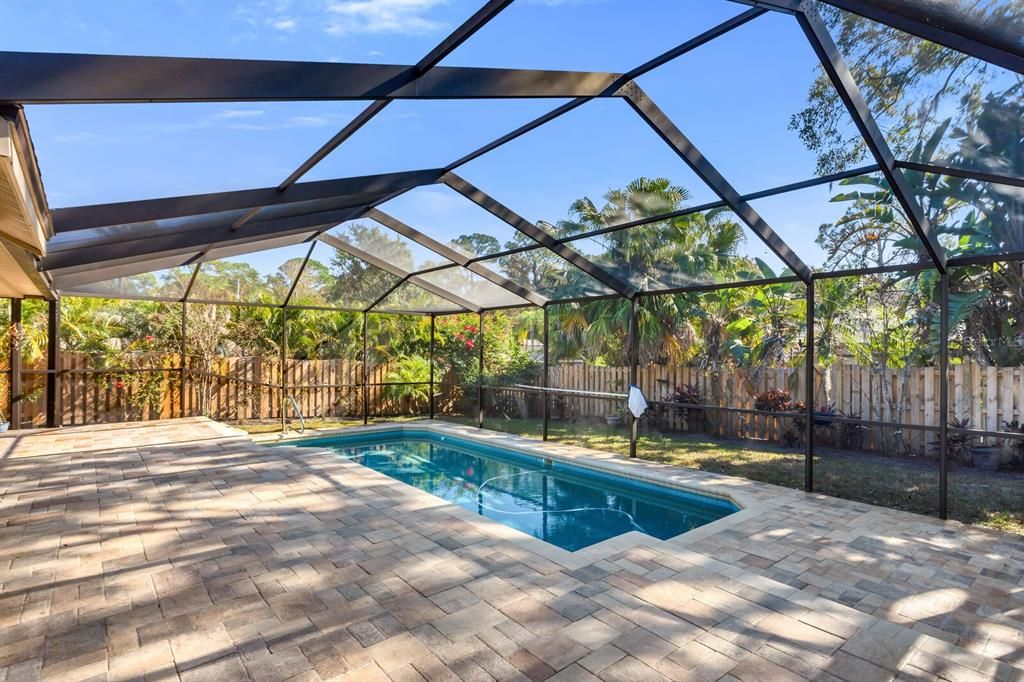 Active With Contract: $625,000 (3 beds, 2 baths, 1832 Square Feet)