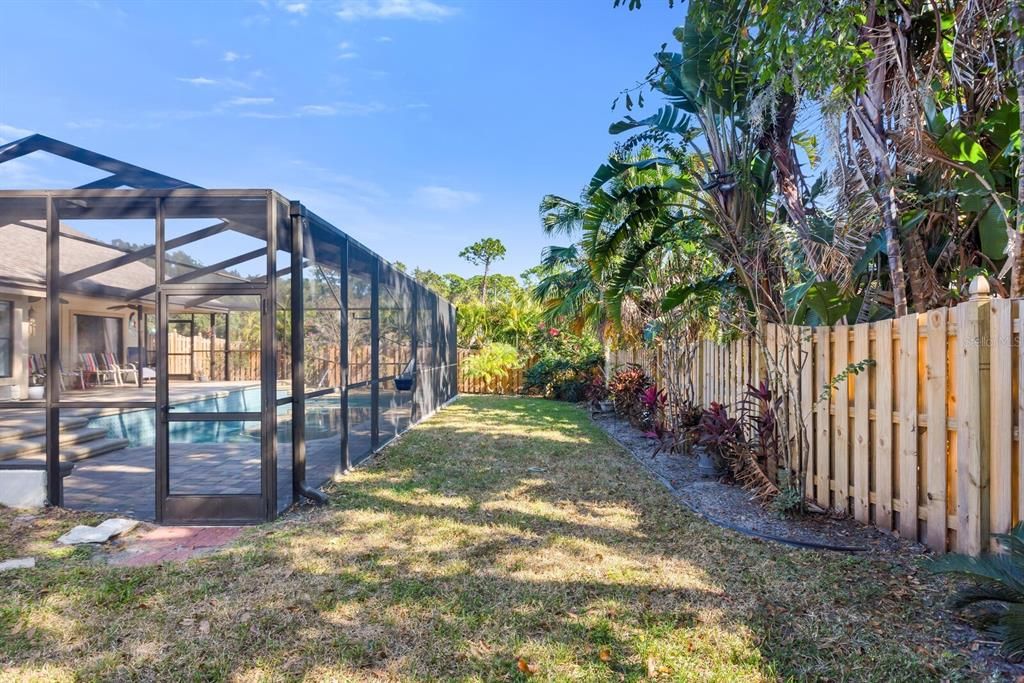 Active With Contract: $625,000 (3 beds, 2 baths, 1832 Square Feet)