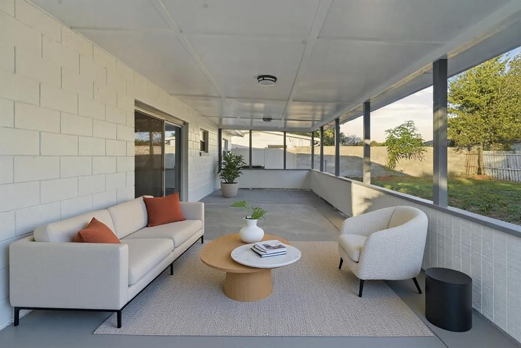 For Sale: $360,000 (3 beds, 2 baths, 1348 Square Feet)