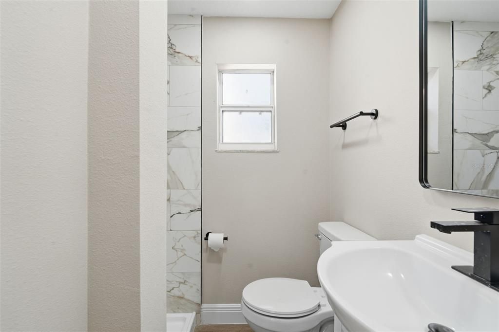 For Sale: $360,000 (3 beds, 2 baths, 1348 Square Feet)