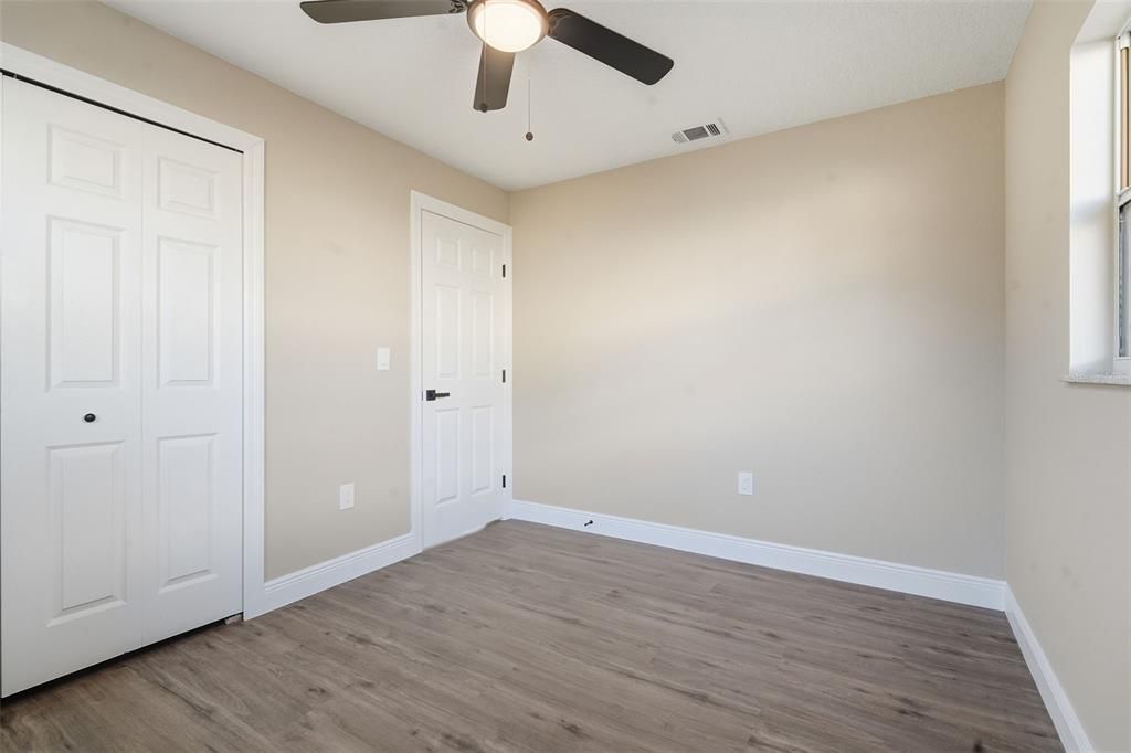 For Sale: $360,000 (3 beds, 2 baths, 1348 Square Feet)