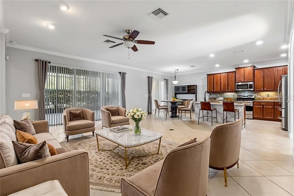 待售: $439,900 (3 贝兹, 2 浴室, 2240 平方英尺)