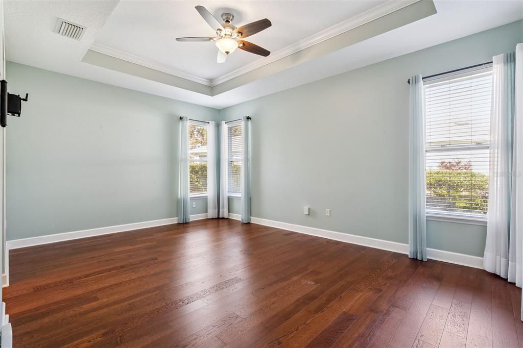 待售: $439,900 (3 贝兹, 2 浴室, 2240 平方英尺)