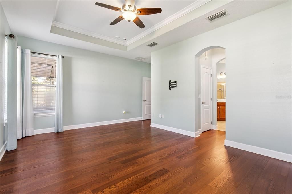 待售: $439,900 (3 贝兹, 2 浴室, 2240 平方英尺)