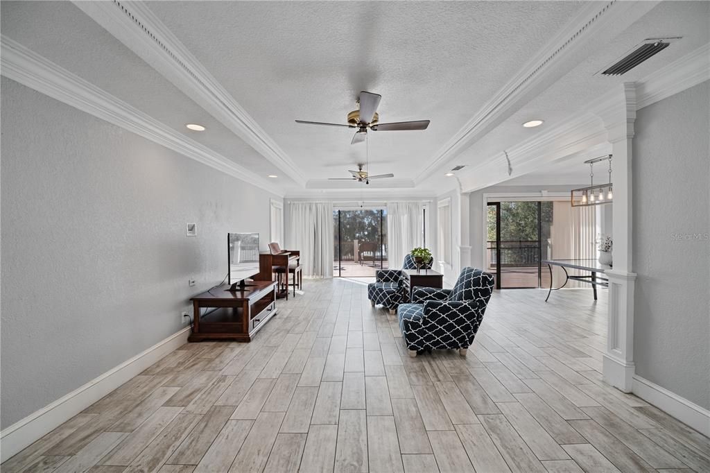 На продажу: $665,000 (4 спален, 3 ванн, 3158 Квадратных фут)