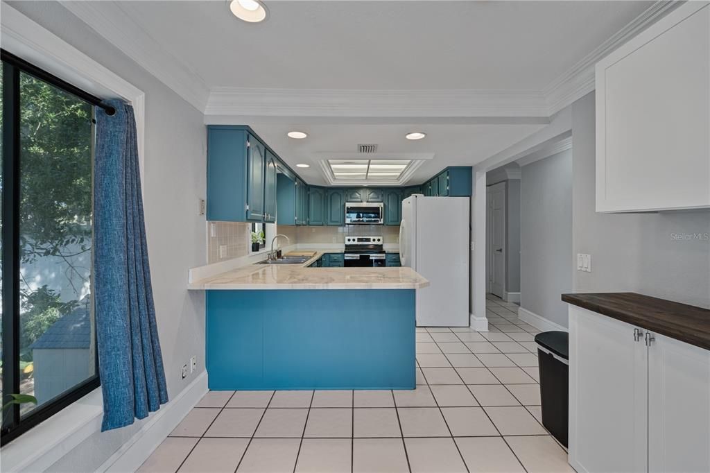 На продажу: $665,000 (4 спален, 3 ванн, 3158 Квадратных фут)