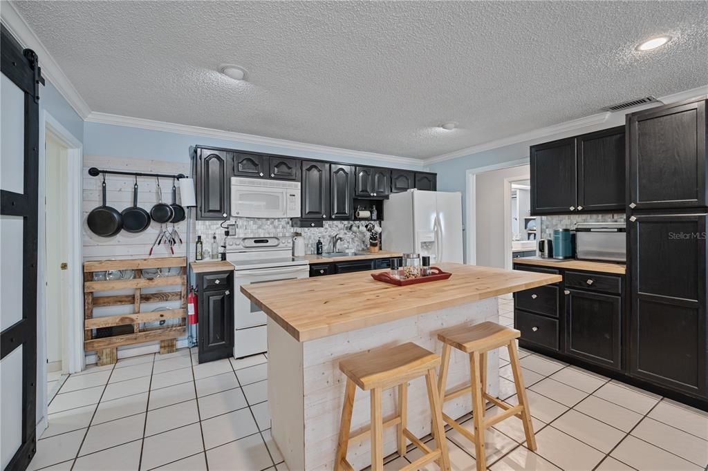 На продажу: $665,000 (4 спален, 3 ванн, 3158 Квадратных фут)