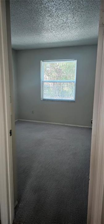 For Rent: $1,850 (3 beds, 2 baths, 1094 Square Feet)